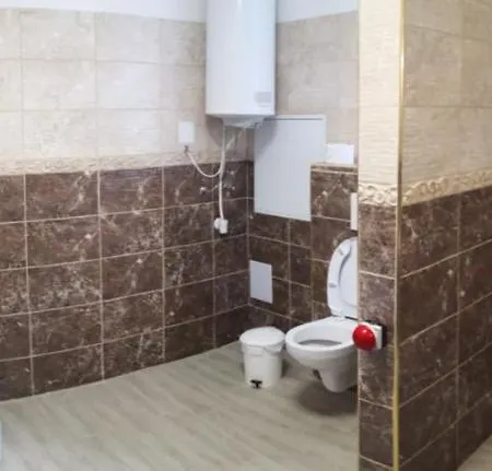 B&B Thomas Panzio 블로톤퓌레드