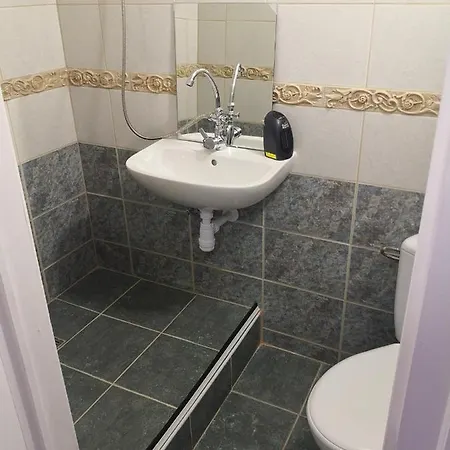 B&B Thomas Panzio 블로톤퓌레드